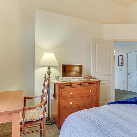 Spacious Condo With View Less Than 1 Mi To Mtn Creek Resort! Vernon Bagian luar foto