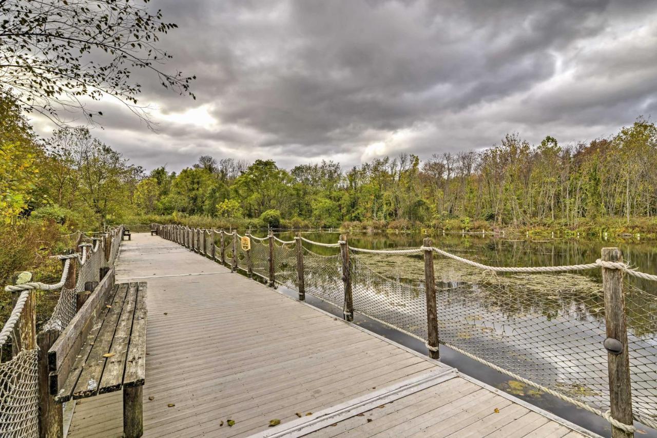 Spacious Condo With View Less Than 1 Mi To Mtn Creek Resort! Vernon Bagian luar foto